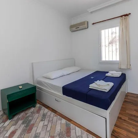 Refreshing House With Shared Terrace Near Sea In The Heart Of Bodrum Lejlighed *